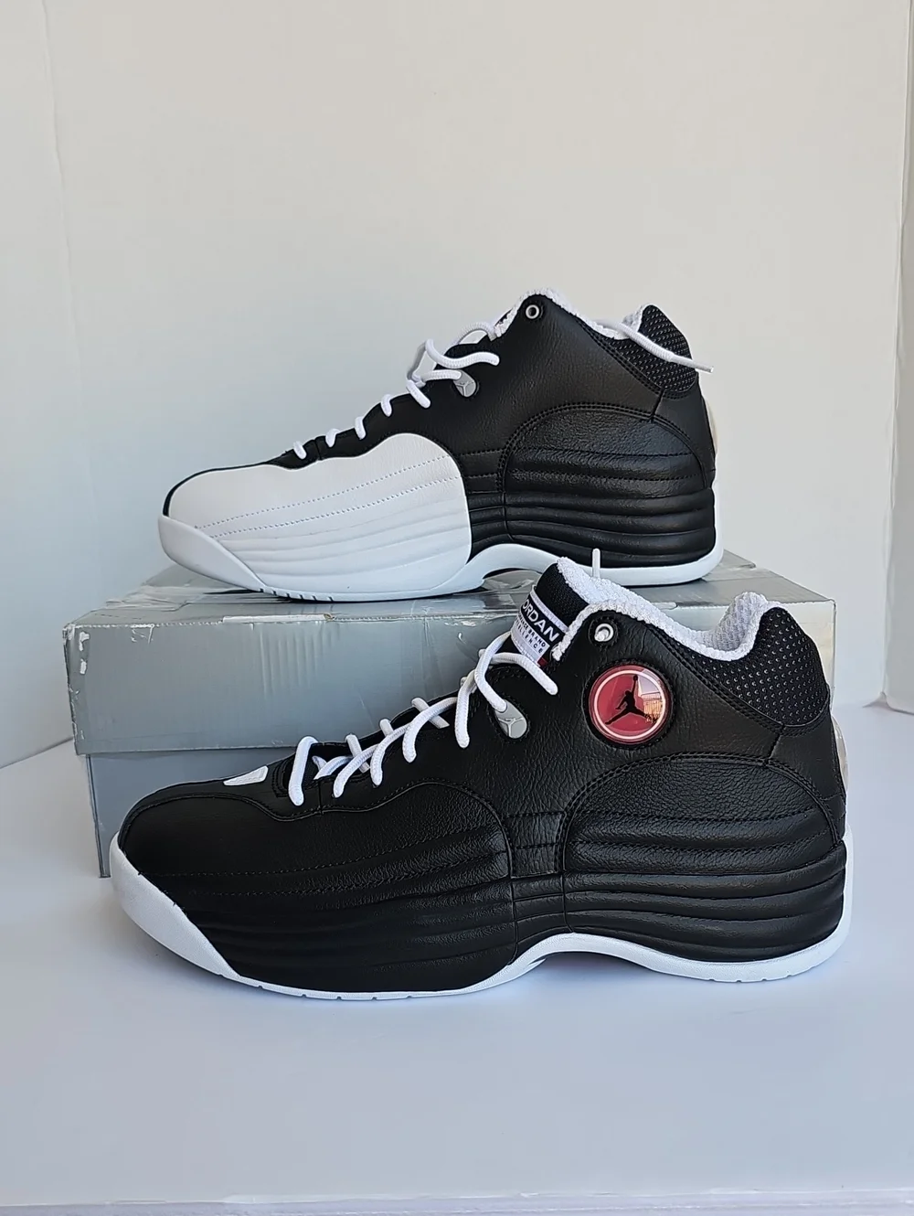 Jordan Jumpman Team 1 Black Varsity Red Shoes Mens Size 9 CV8926-002 NIB
